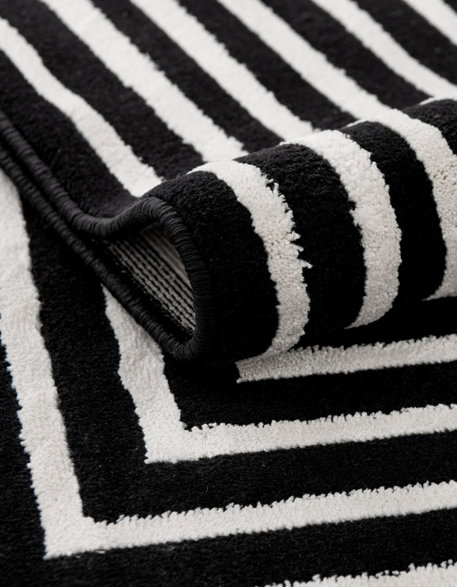 Rugs.com Milano Collection Rug – 9x12 Black and White Medium-Pile Rug Perfect for Living Rooms, Large Dining Rooms, Open Floorplans - Image 5
