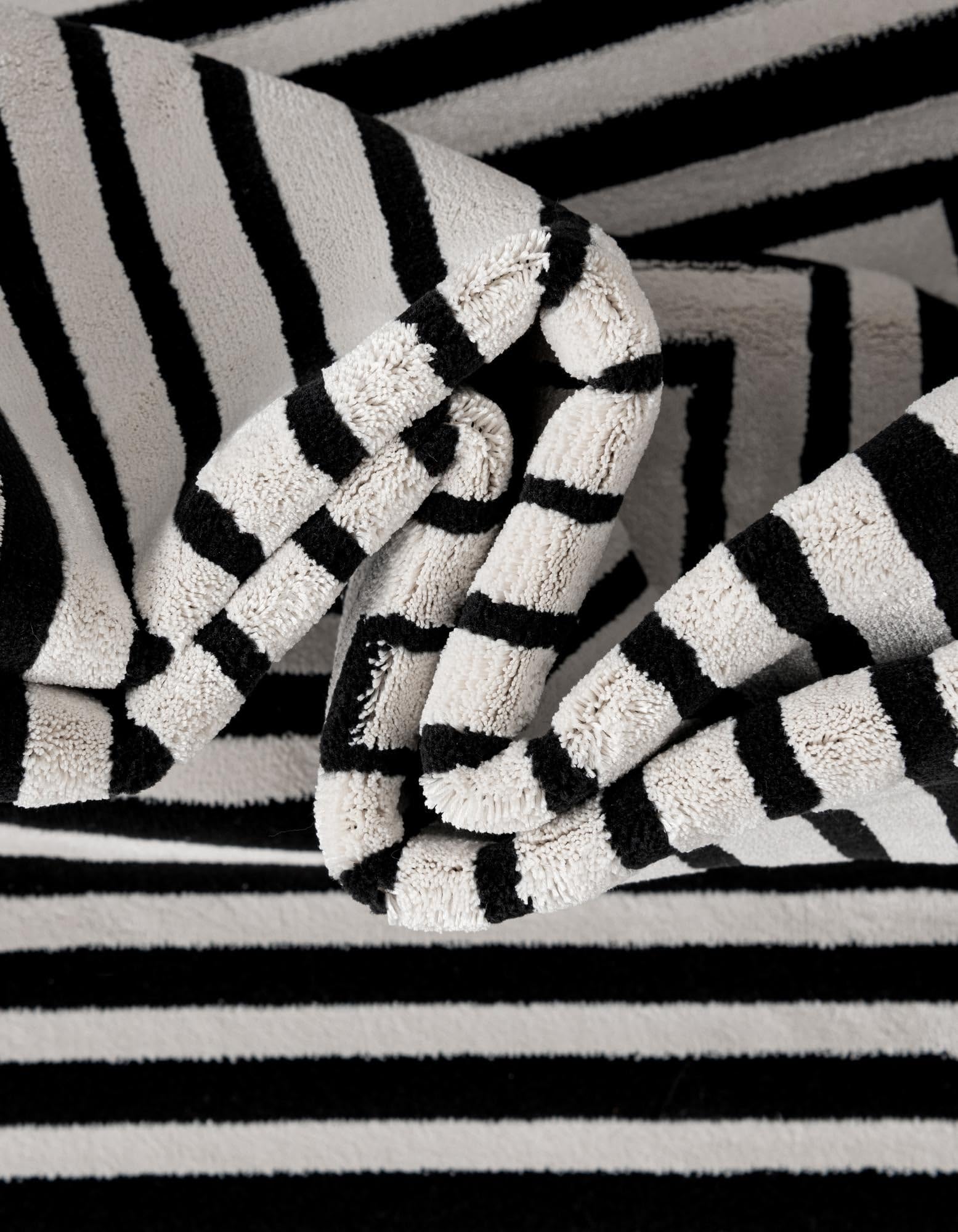 Rugs.com Milano Collection Rug – 9x12 Black and White Medium-Pile Rug Perfect for Living Rooms, Large Dining Rooms, Open Floorplans - Image 7
